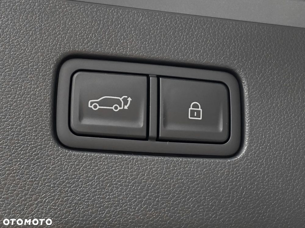 Hyundai IONIQ 9 110kWh Calligraphy AWD Performance - 17