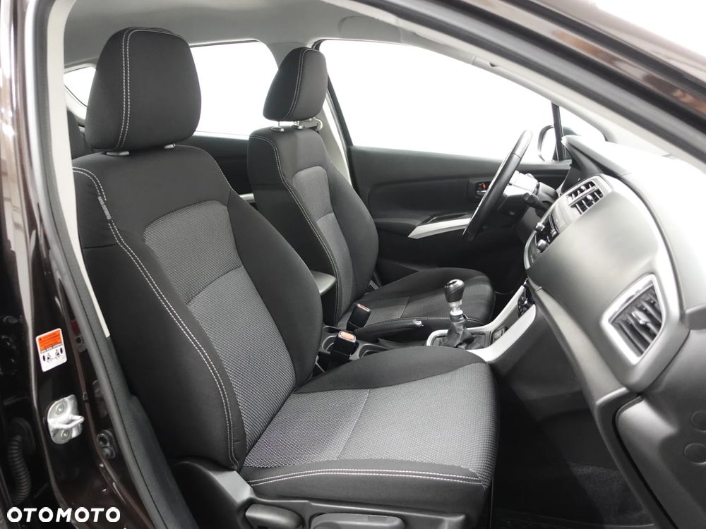 Suzuki SX4 S-Cross 1.6 DDiS Allgrip Comfort - 27