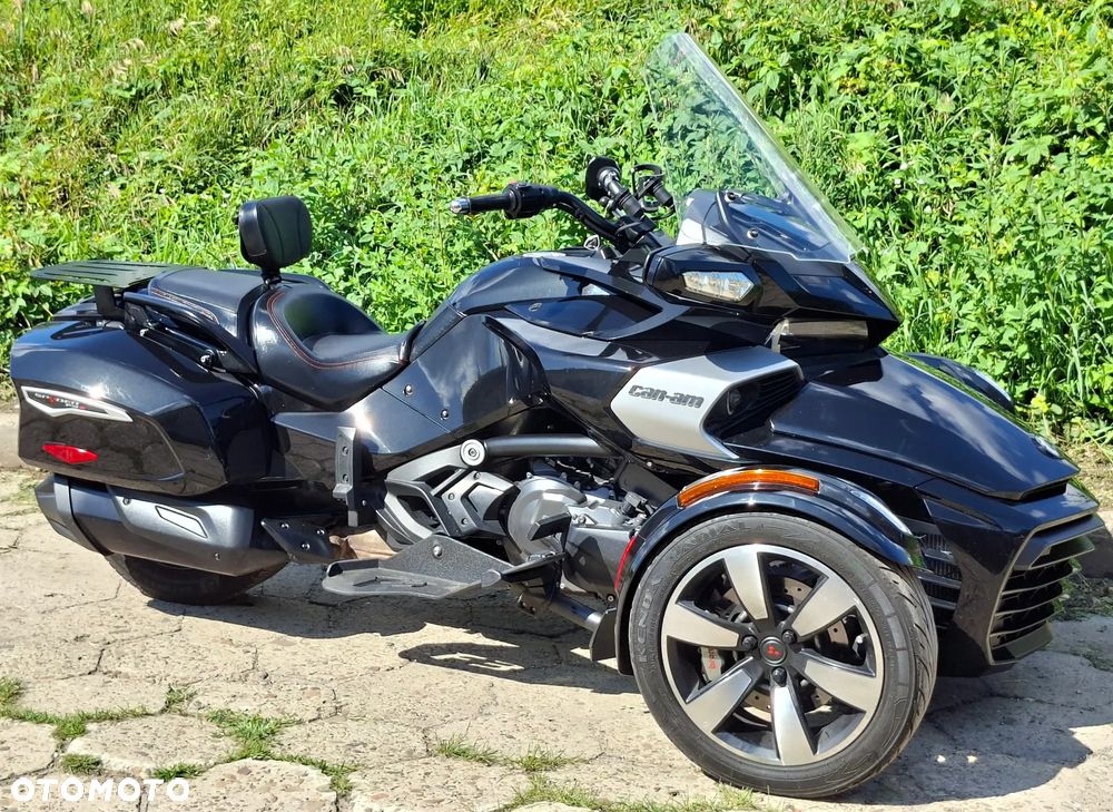 Can-Am Spyder - 8