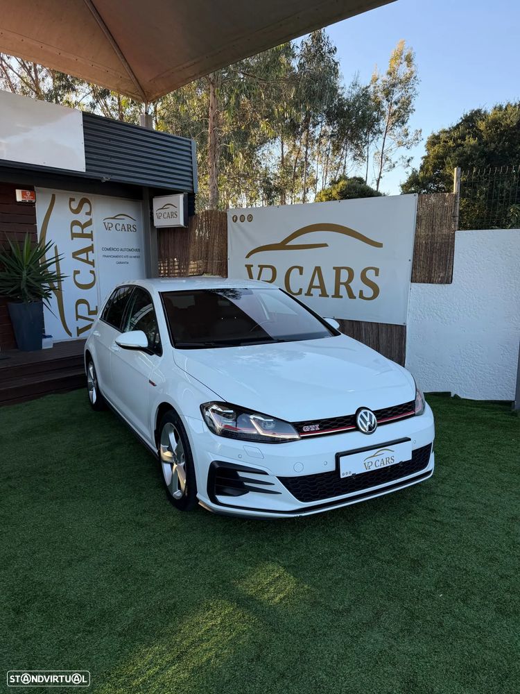 VW Golf 2.0 TSI GTI DSG Performance - 4