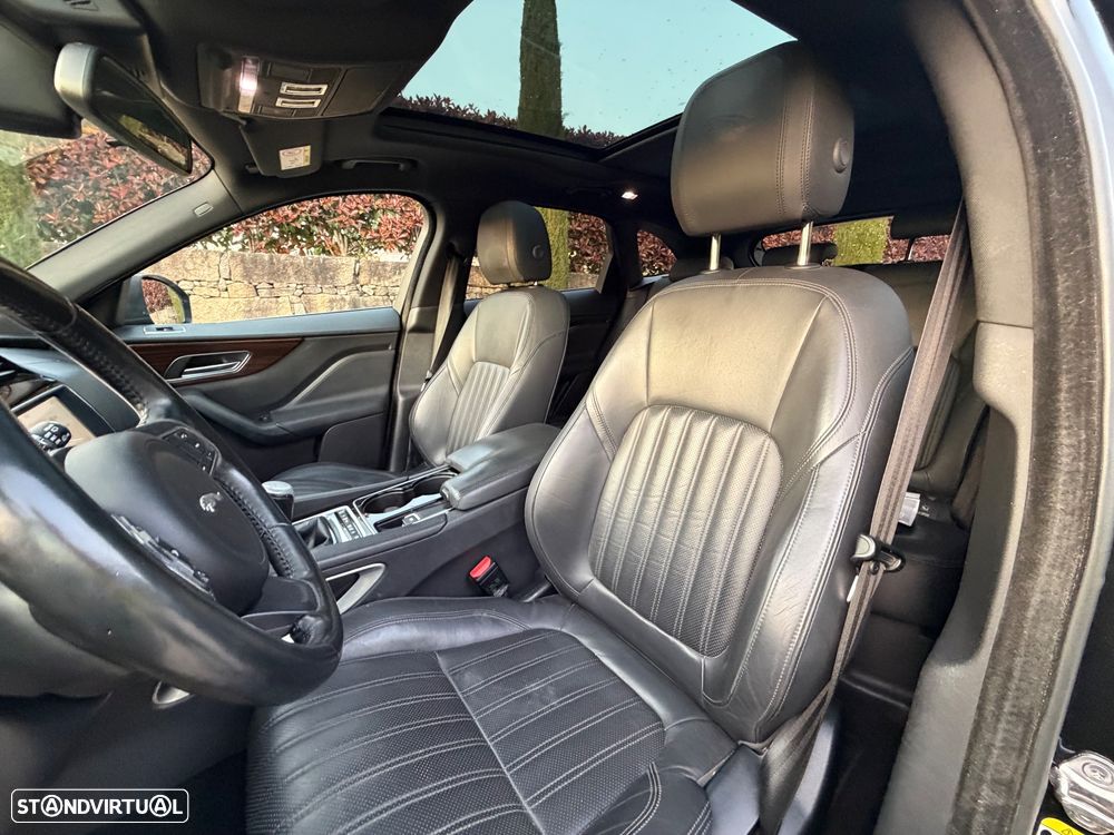 Jaguar F-Pace 20d R-Sport - 9