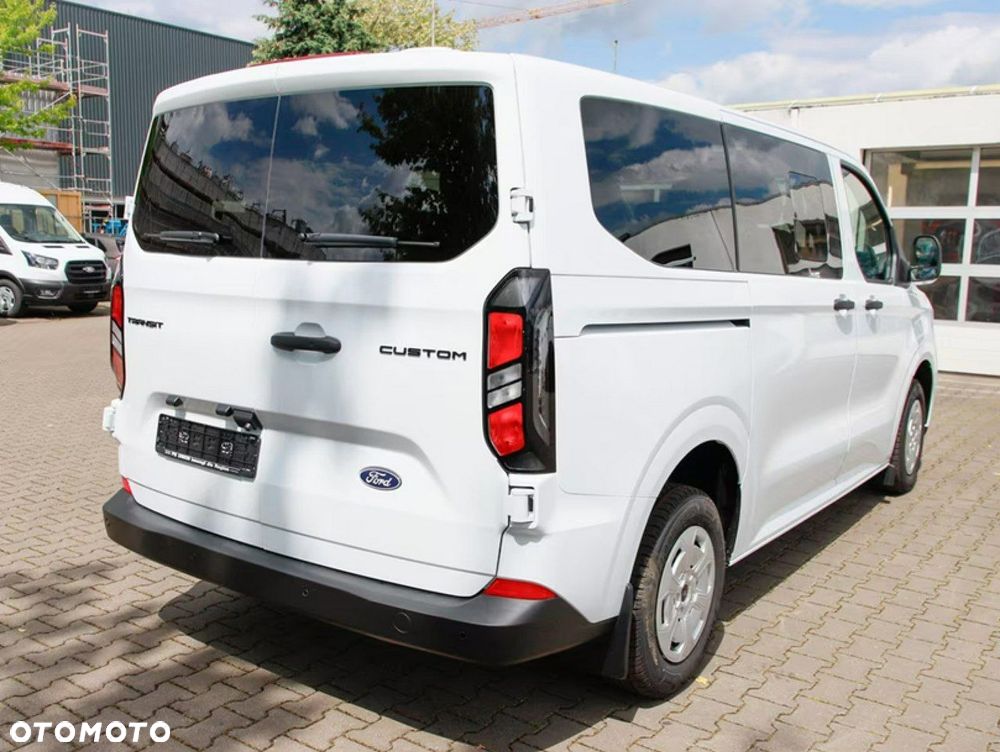 Ford Transit Custom - 3