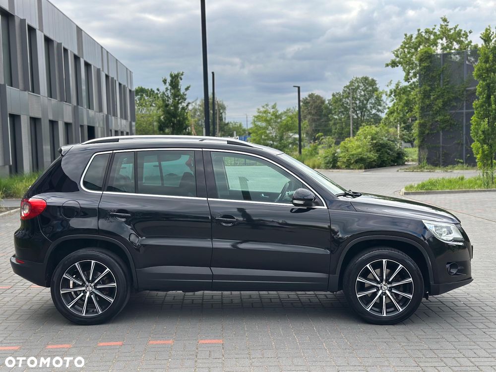 Volkswagen Tiguan - 6