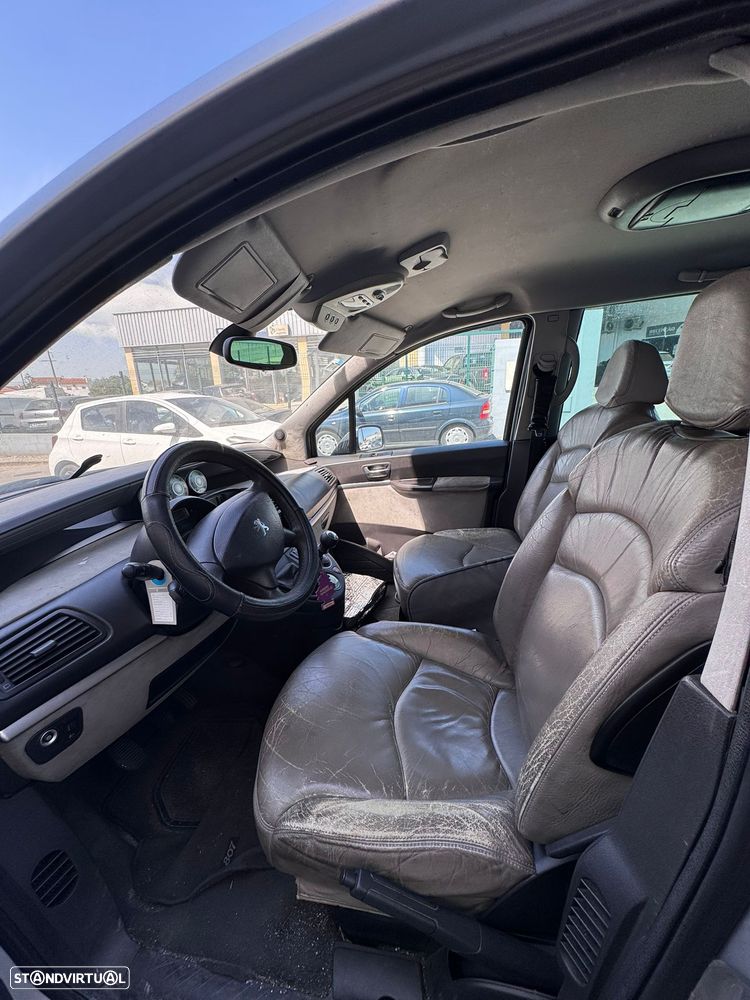 Peugeot 807 2.0 HDi - 13