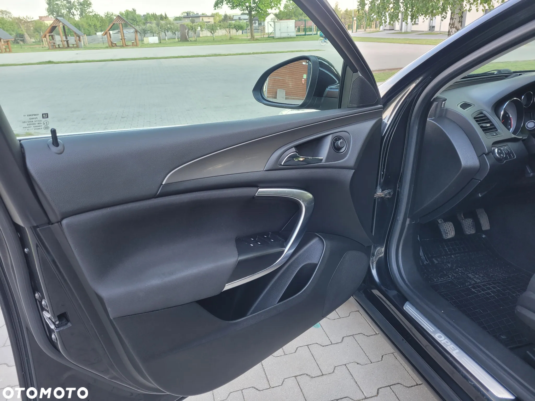 Opel Insignia - 13