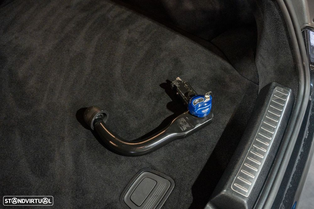 Mercedes-Benz GLC 300 de Coupé 4Matic - 36