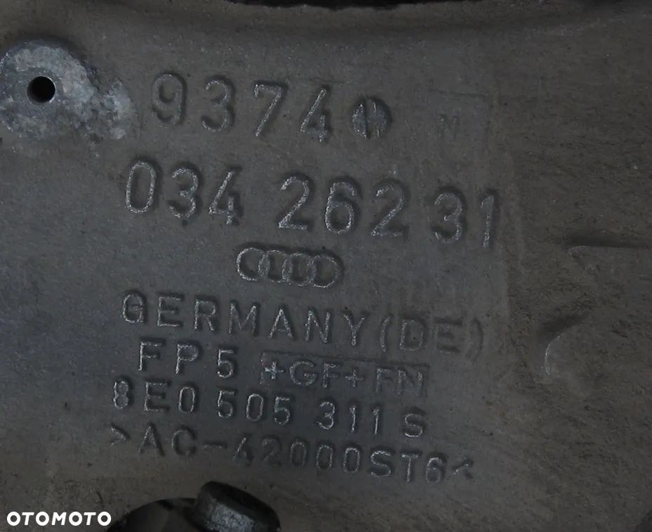 wahacz tył tylny AUDI A4 B6 B7 - 4