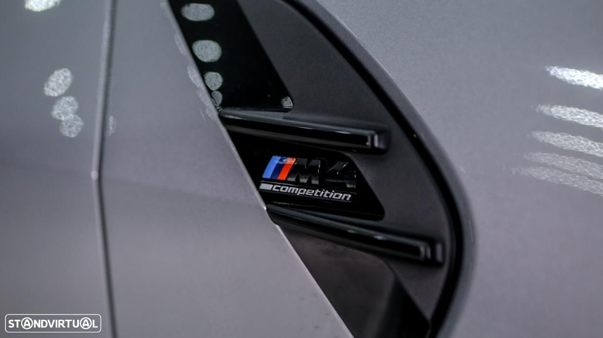 BMW M4 Competition xDrive - 7