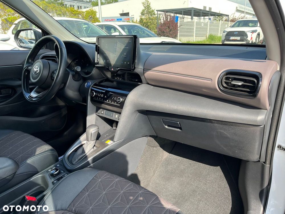 Toyota Yaris Cross - 6