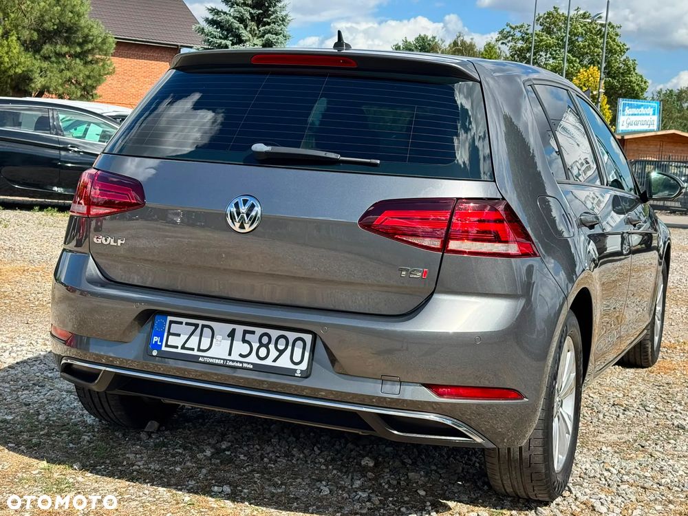Volkswagen Golf - 4