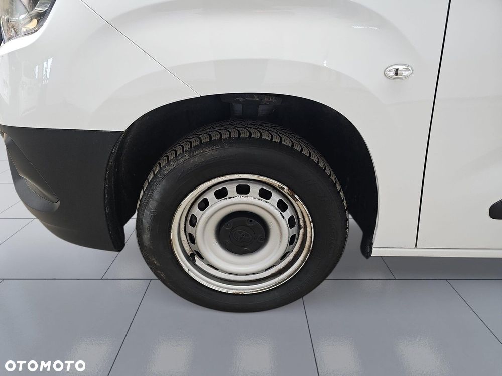 Toyota ProAce 2.3T 1.5 D-4D 100KM std Furgon Active - 29