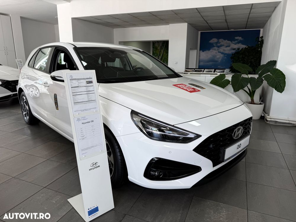 Hyundai i30 1.5 110CP M/T Comfort - 1