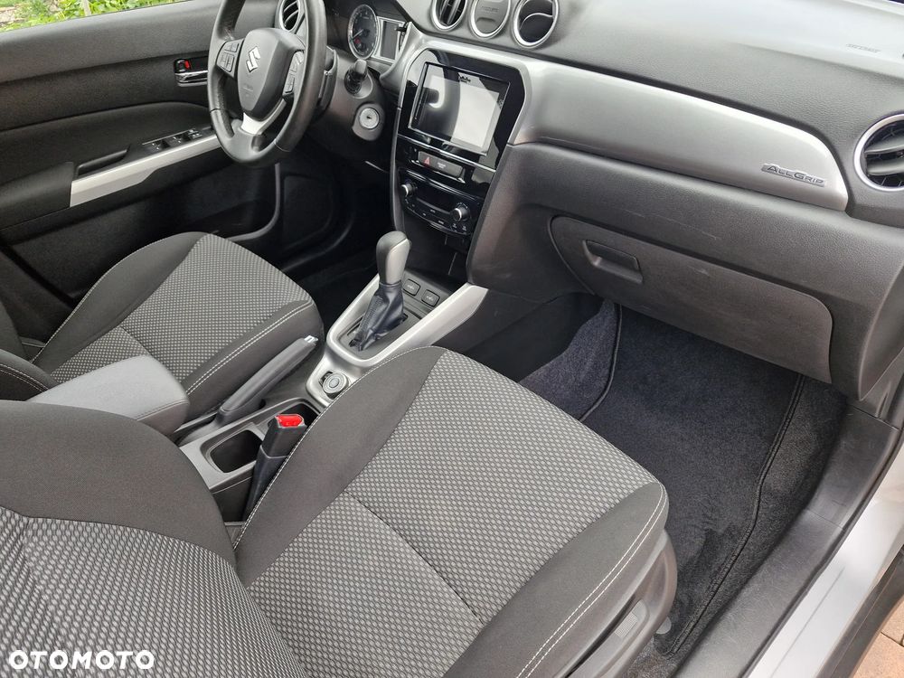 Suzuki Vitara 1.6 (4x4) Allgrip Automatik Comfort - 22