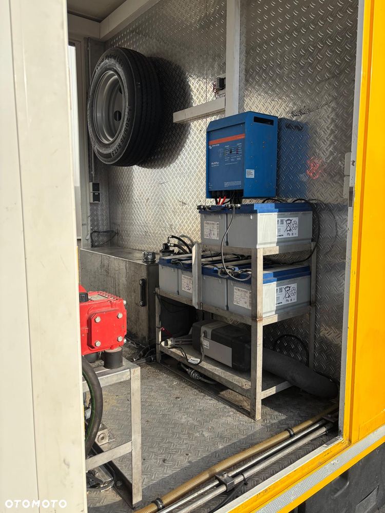 FUSO Canter 9C18 - 26