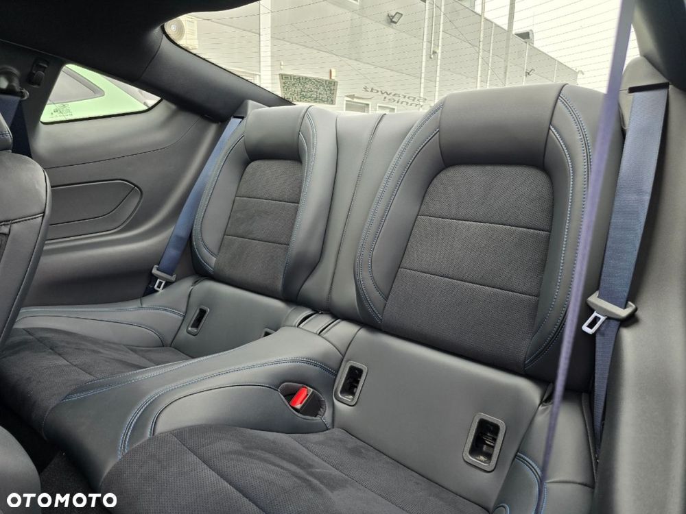 Ford Mustang - 19