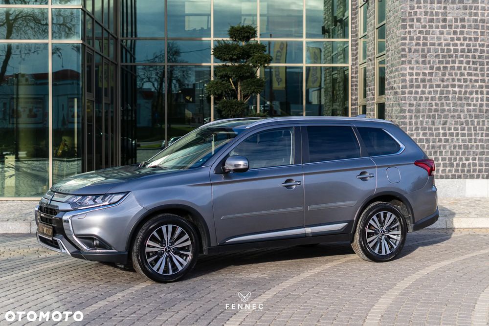 Mitsubishi Outlander - 5