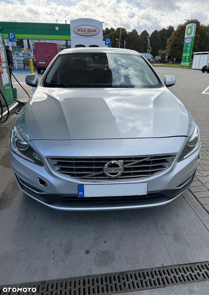 Volvo S60 T6 AWD Geartronic RDesign - 40