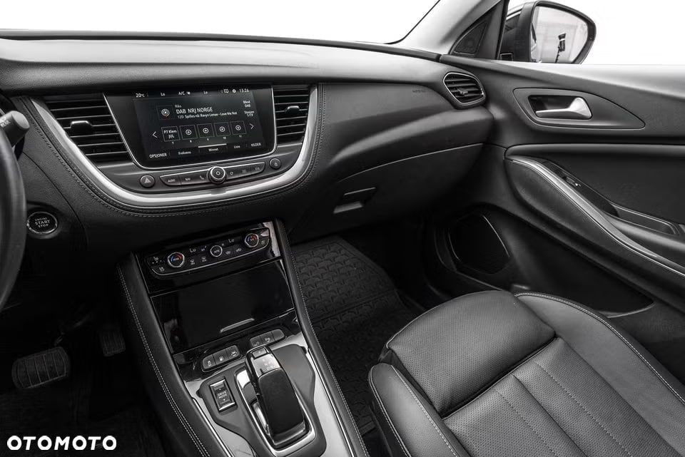Opel Grandland X 1.6 T PHEV 4x4 Ultimate - 11