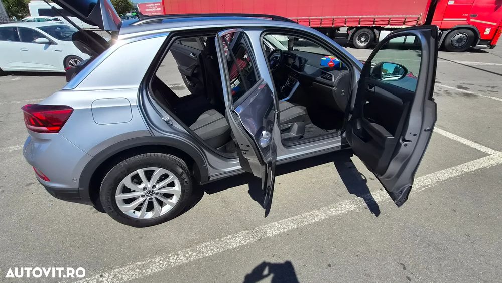 Volkswagen T-Roc 1.5 TSI DSG Life - 12