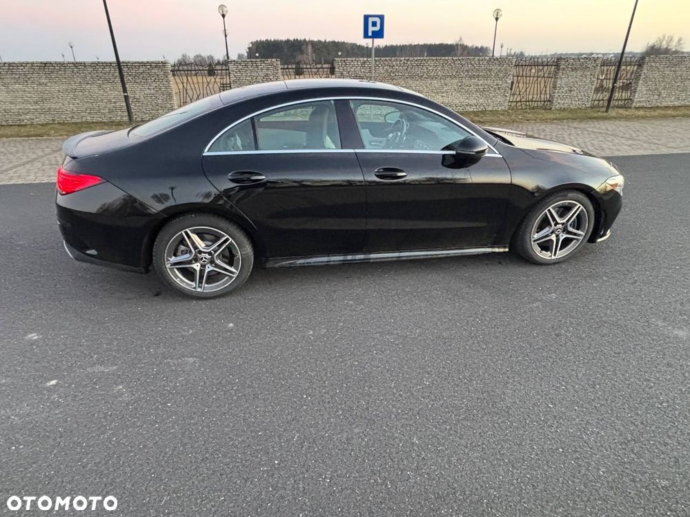 Mercedes-Benz CLA 250 4Matic 7G-DCT - 3