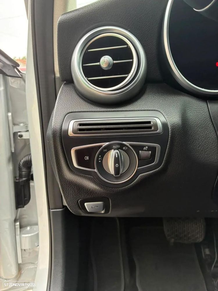 Mercedes-Benz C 300 - 15