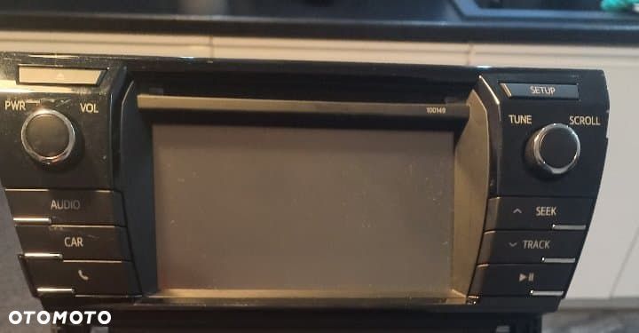 Toyota radio - 1