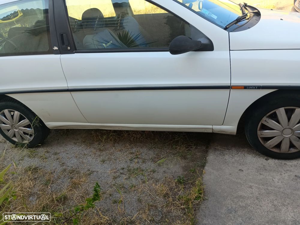 Lancia Y 1.2 Elefantino Blu - 9
