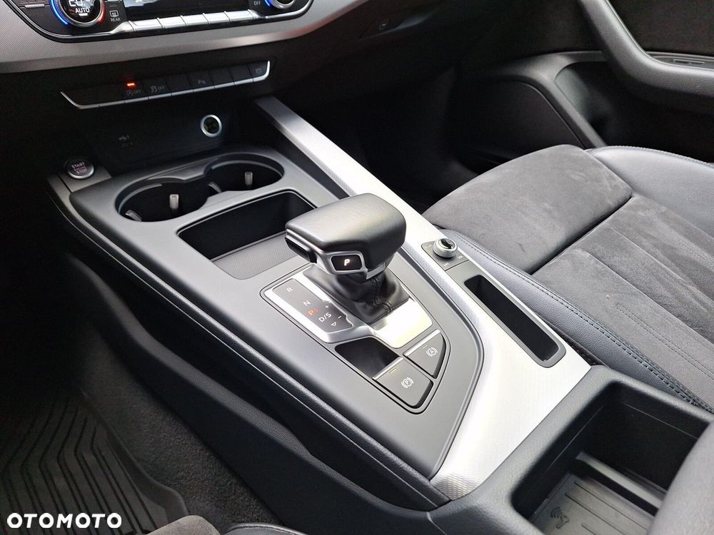 Audi A4 Limousine - 21