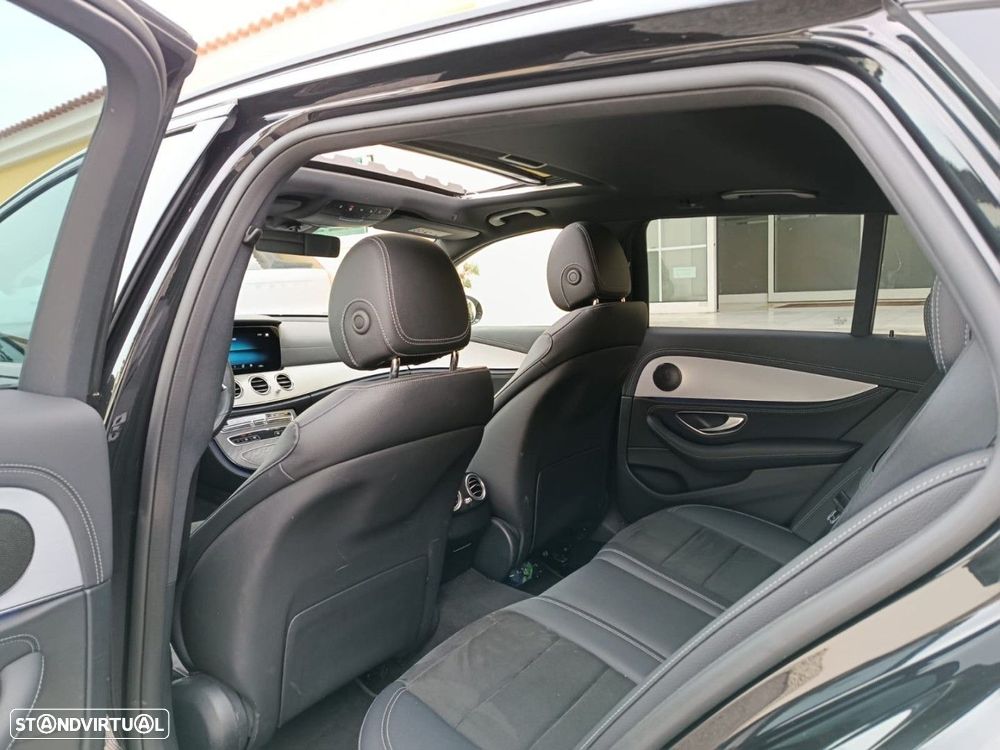 Mercedes-Benz E 300 de AMG Line 4Matic - 25