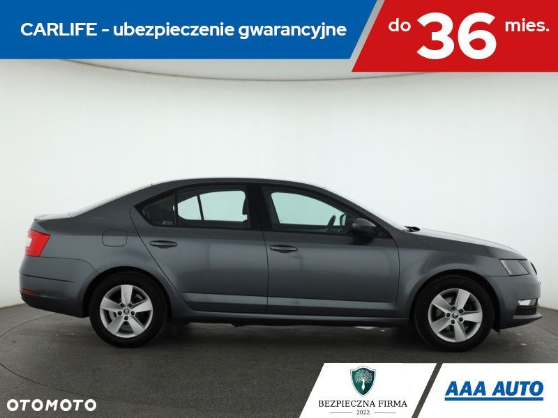 Skoda Octavia - 8