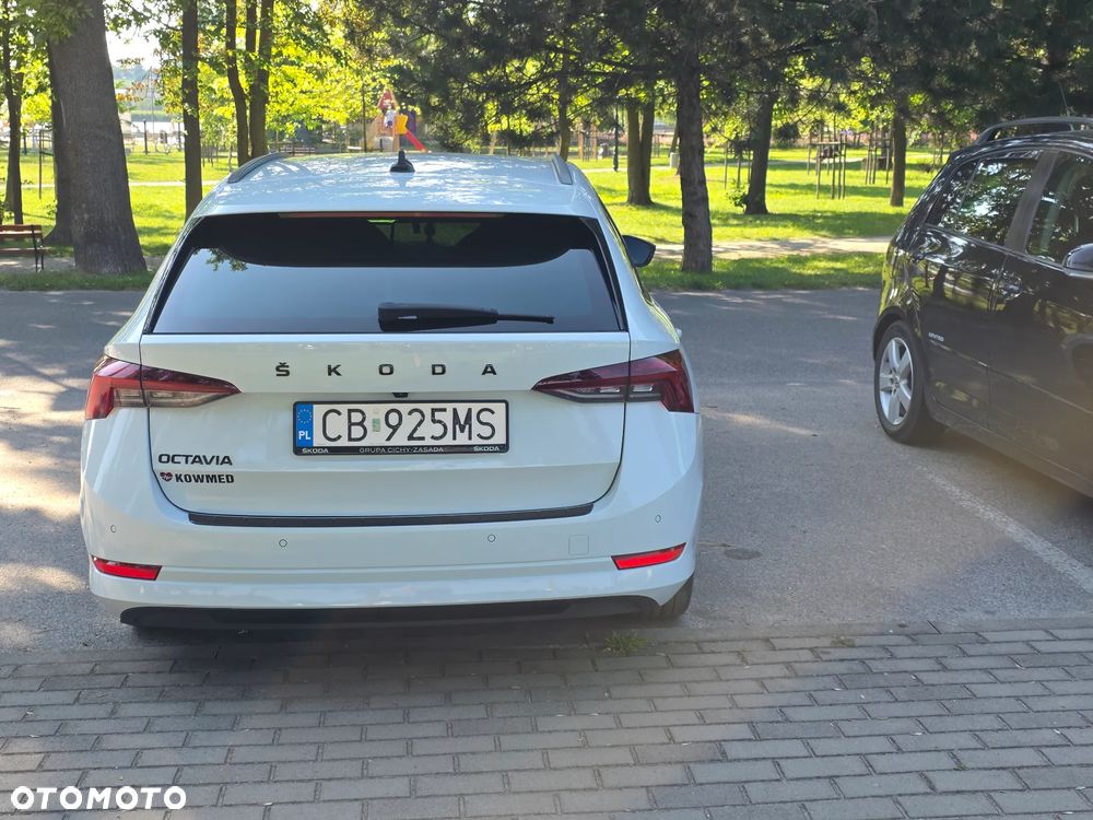 Skoda Octavia 1.5 TSI ACT Sportline - 4