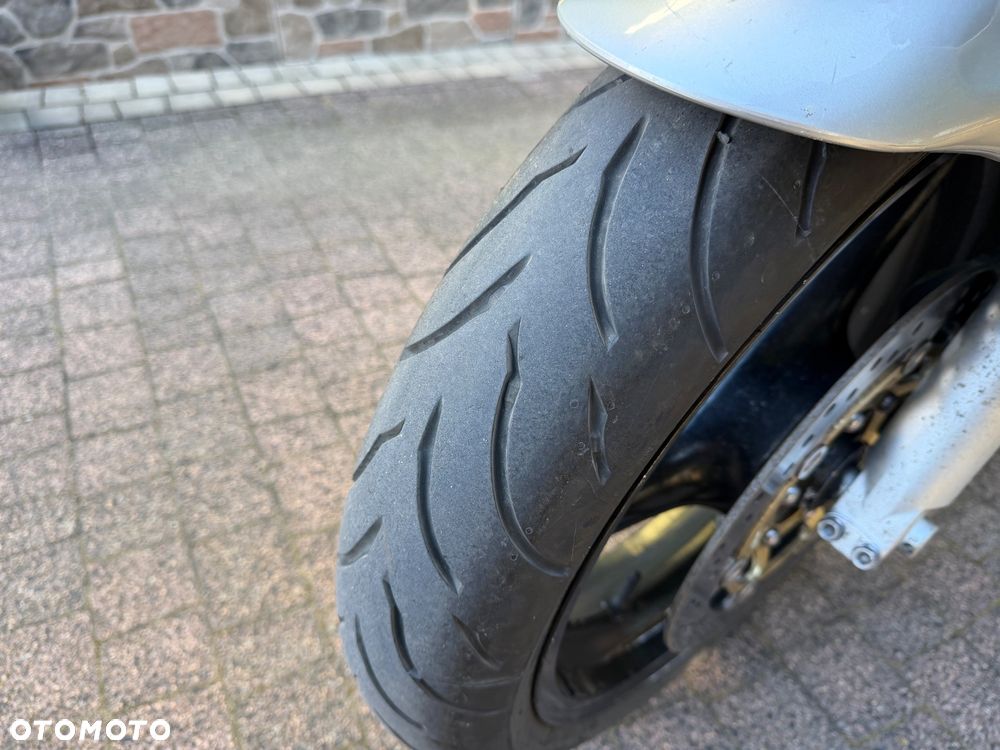 Honda CBR - 6