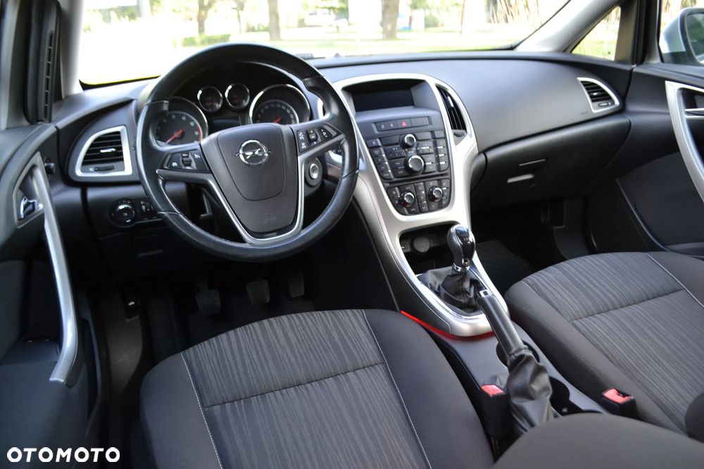 Opel Astra - 5