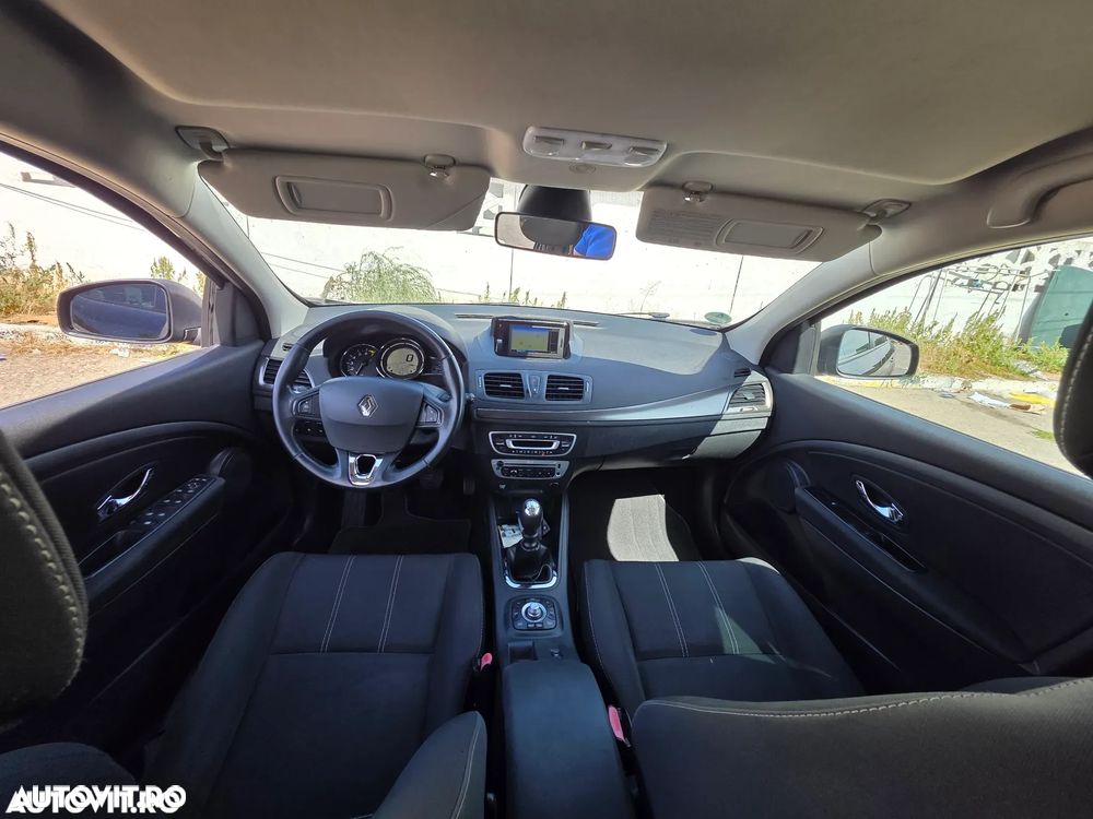 Renault Megane ENERGY TCe 130 Start & Stop LIMITED - 6