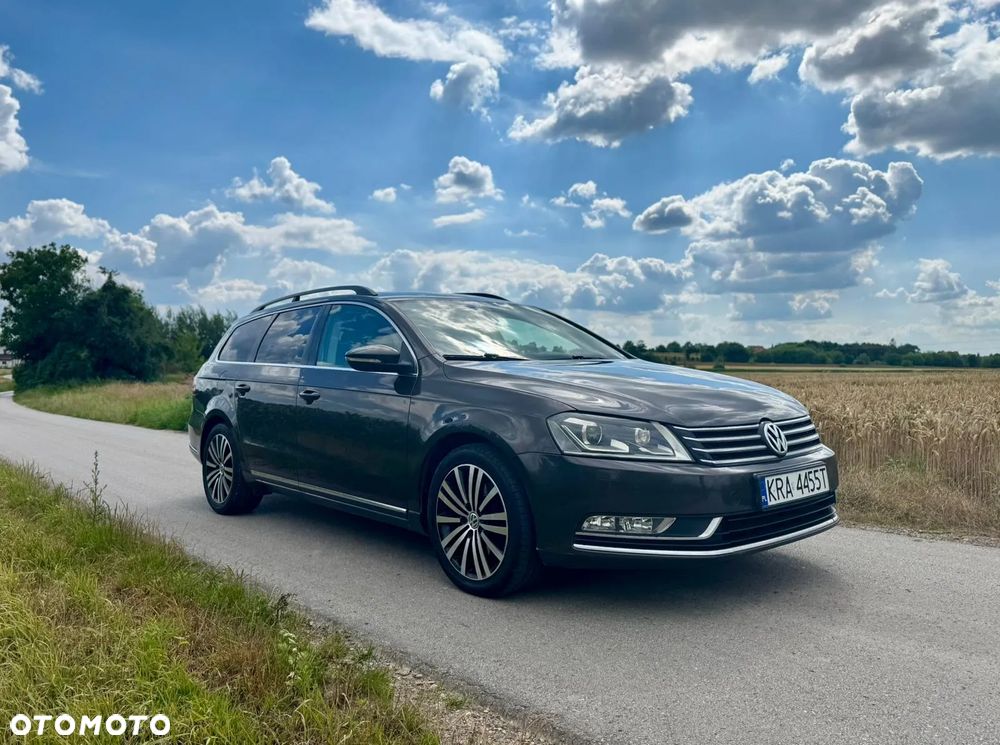 Volkswagen Passat 2.0 TDI Highline DSG - 11