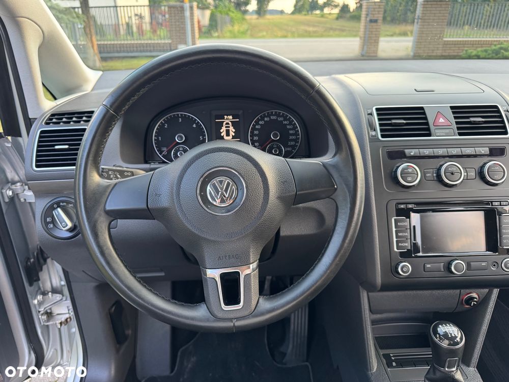 Volkswagen Touran 1.6 TDI DPF Trendline - 19