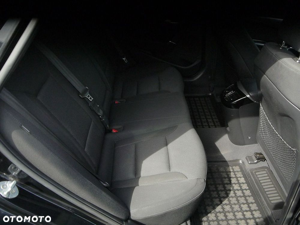 Hyundai i40 1.7 CRDi Comfort - 31