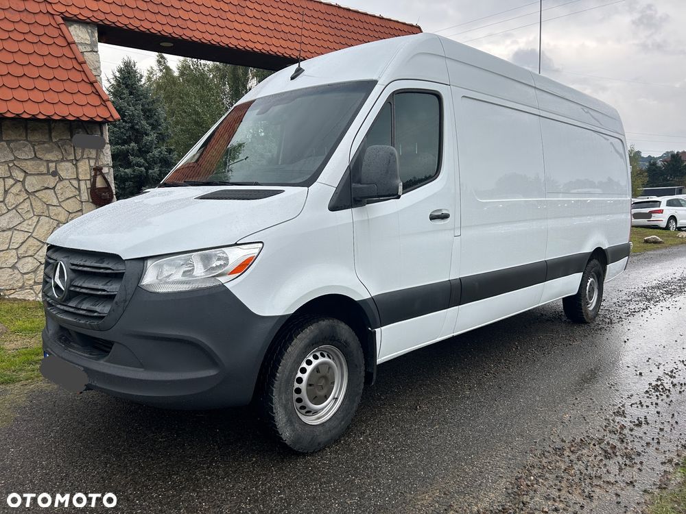 Mercedes-Benz Sprinter - 3