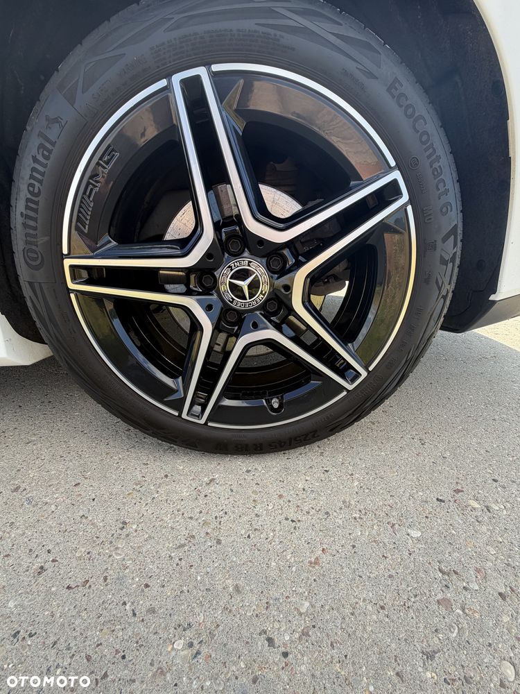 Mercedes-Benz CLA - 5