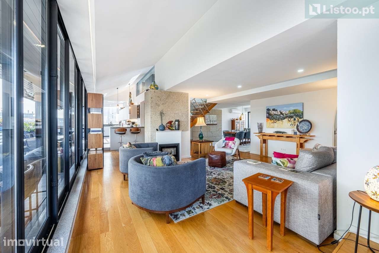 Apartamento Penthouse Duplex T5 de Luxo | Garagem 6 Viaturas, Sauna e - Grande imagem: 2/39
