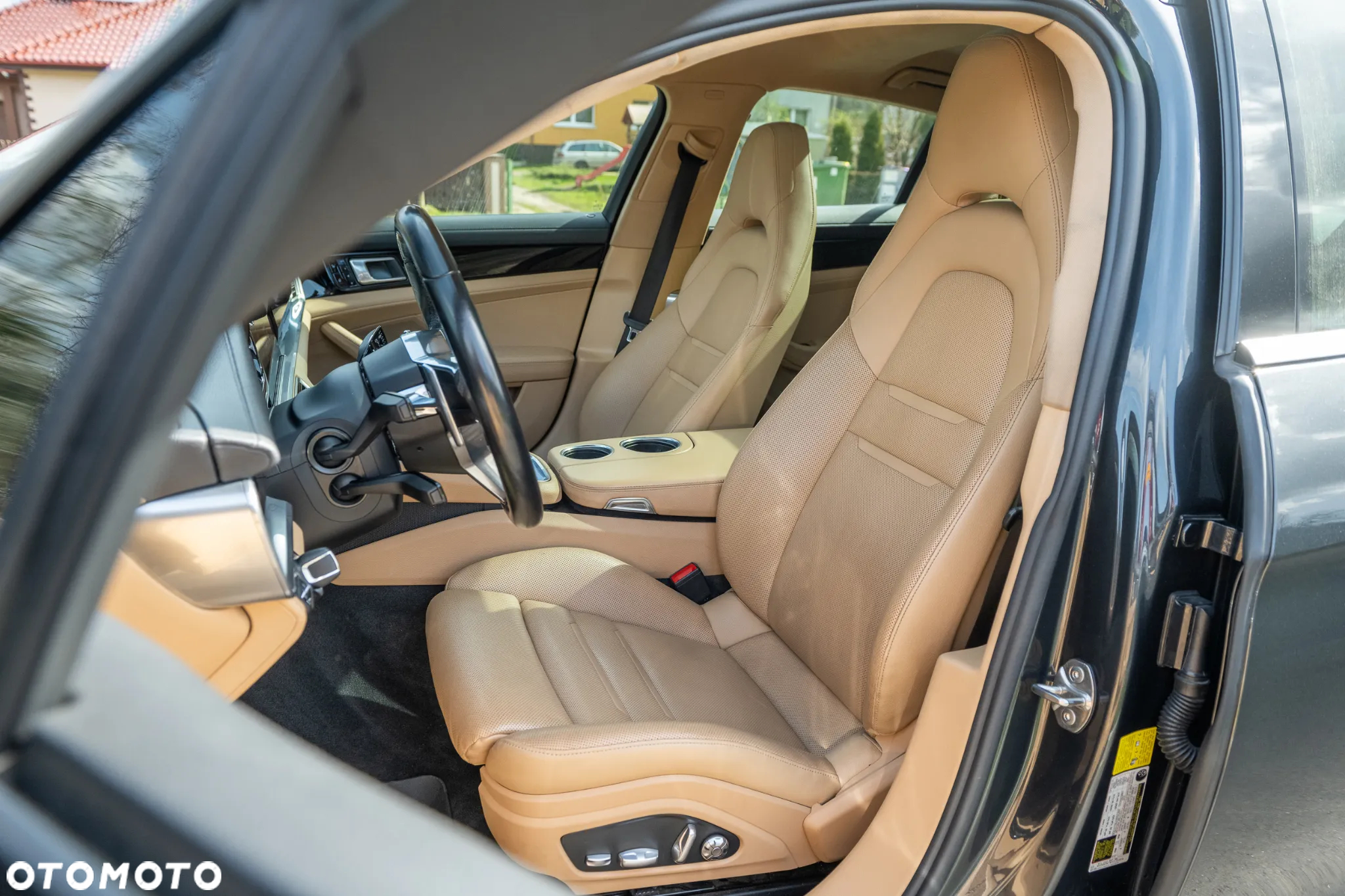 Porsche Panamera - 20