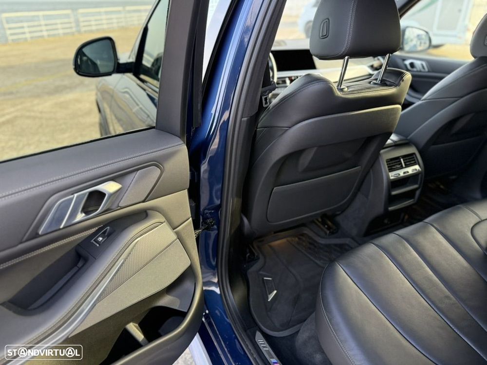 BMW X5 30 d xDrive Pack M - 12