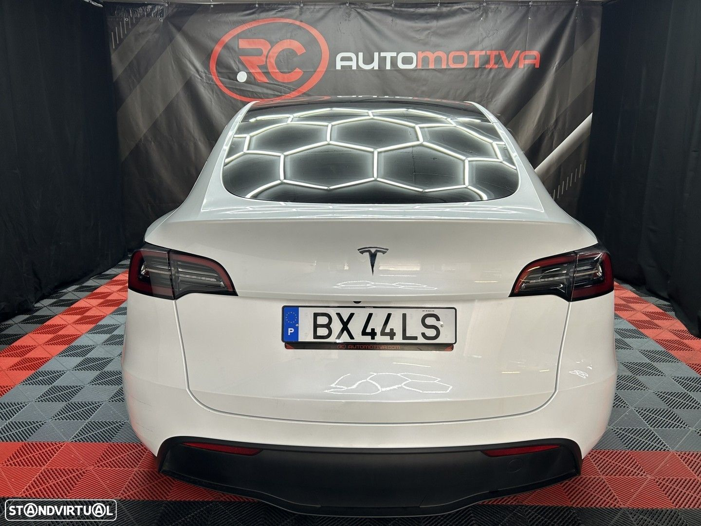 Tesla Model Y Tração Traseira - 7