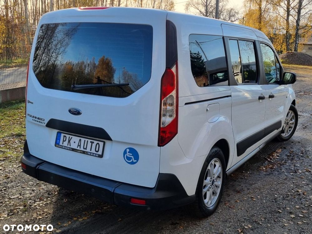 Ford Tourneo Connect Grand - 2
