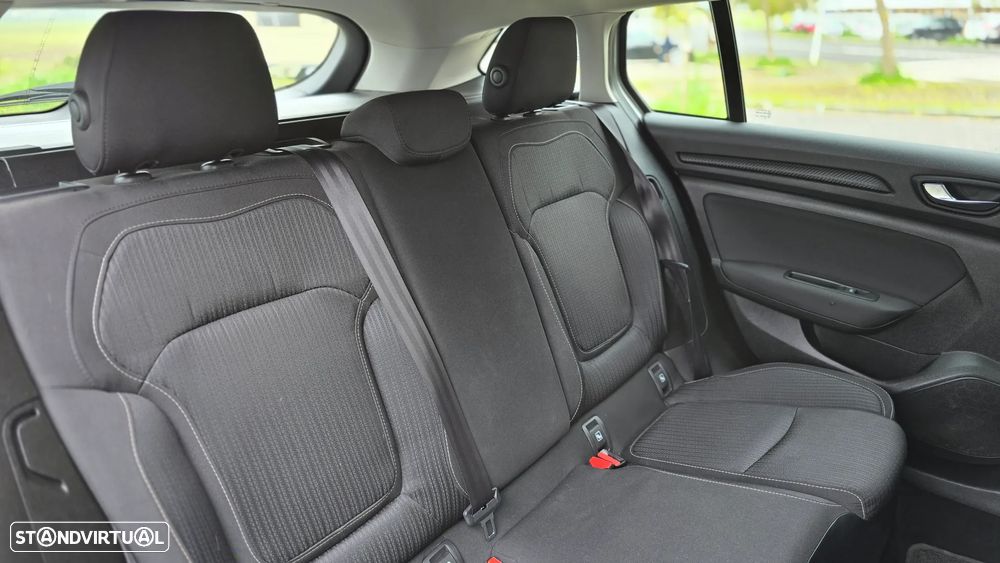 Renault Mégane Sport Tourer BLUE dCi 115 LIMITED - 13