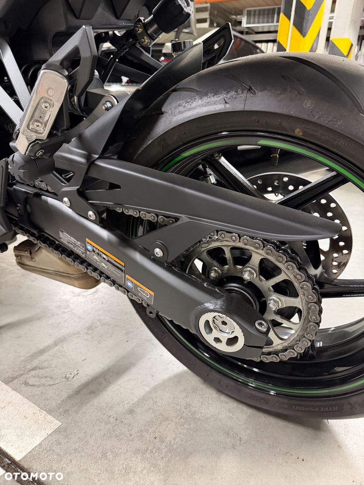 Kawasaki Ninja 1000 SX - 7