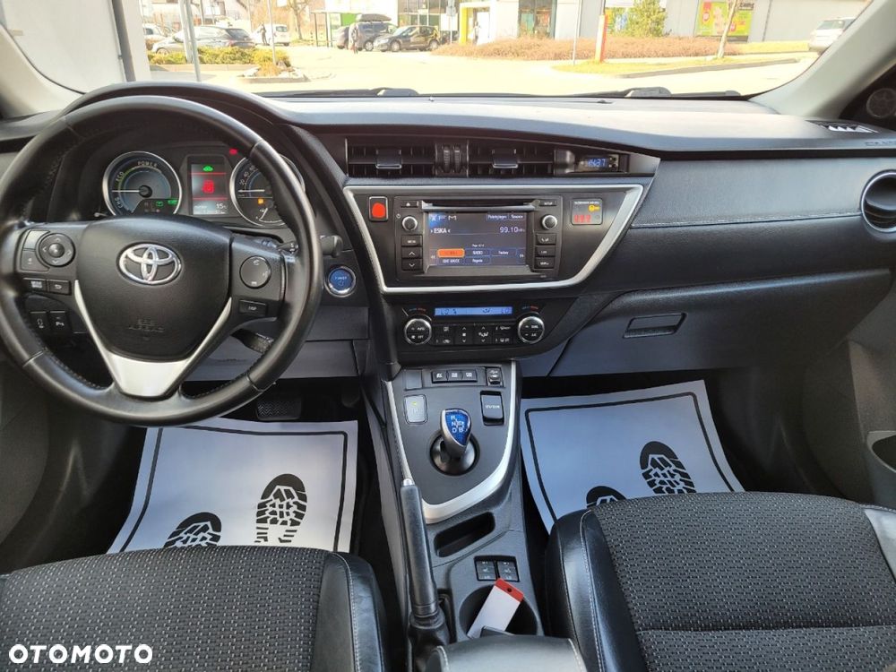 Toyota Auris - 21