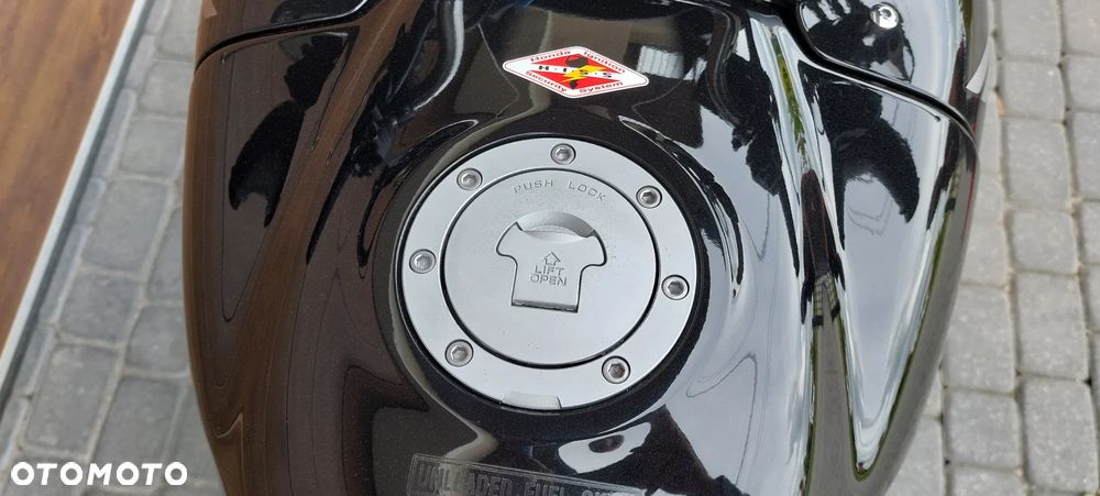Honda CBF - 35