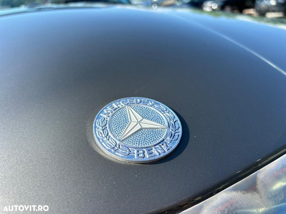 Mercedes-Benz SL - 19