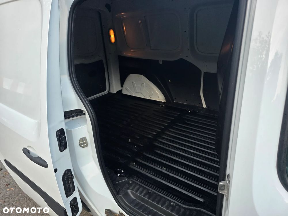 Mercedes-Benz CITAN - 10